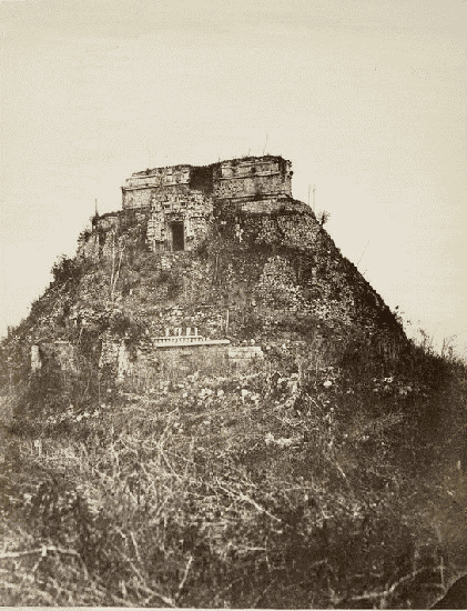 Maison Du Nain, à Uxmal.