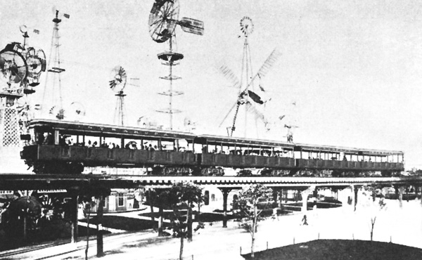 Train on Intramural Railway Chicago, 1893